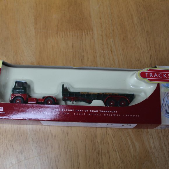 LLEDO Other - Diecast Scammell Trackside Flat Bed Lorry For 00 Model Railway Layouts Limited